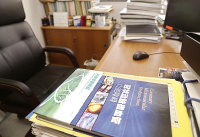 王逸平在中科院药物所的办公室至今保持着他去世前的样子
