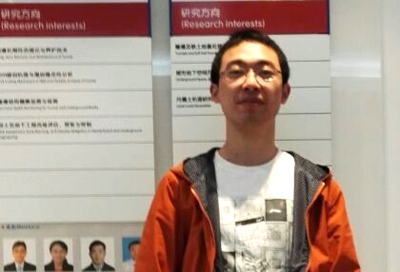 陈昂