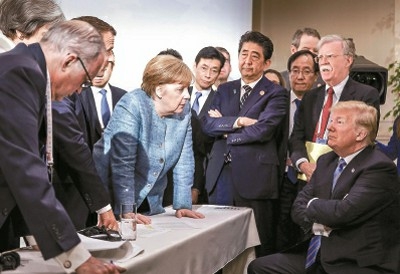6月9日G7峰会期间,默克尔等人与特朗普交谈 6月9日G7峰会期间,默克尔等人与特朗普交谈
