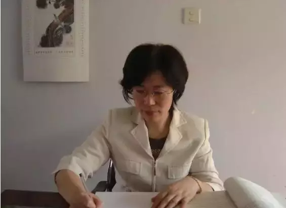 191021期盼中国有更多像她一样的巾帼英才k.png