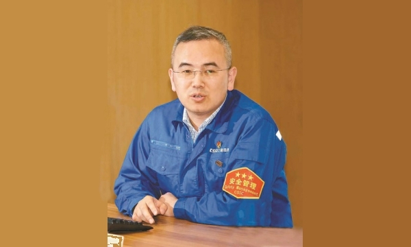 周清华.jpg
