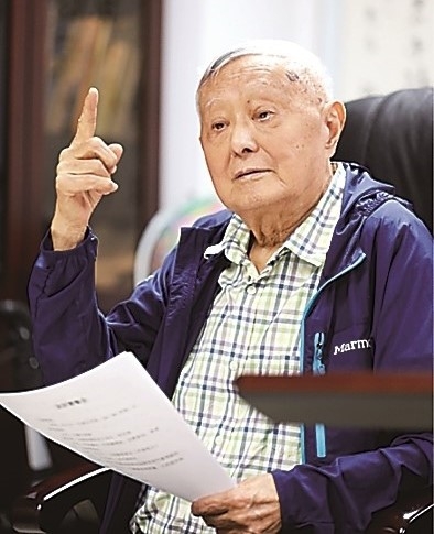 李泽椿-1.jpg